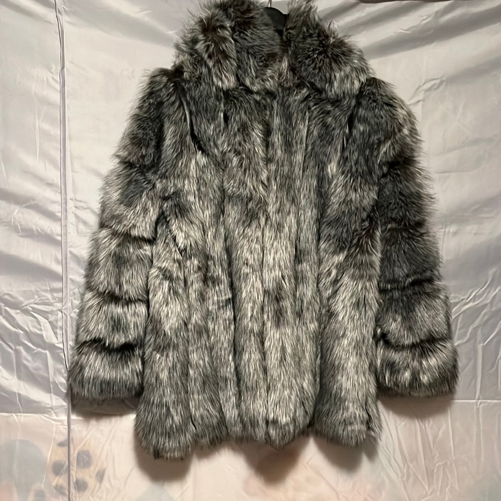 FASHION, size XL, gray and black faux fur hooded coat in great condition.